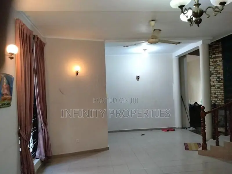 2-Storey House for Sale – Arawala Road (SA)