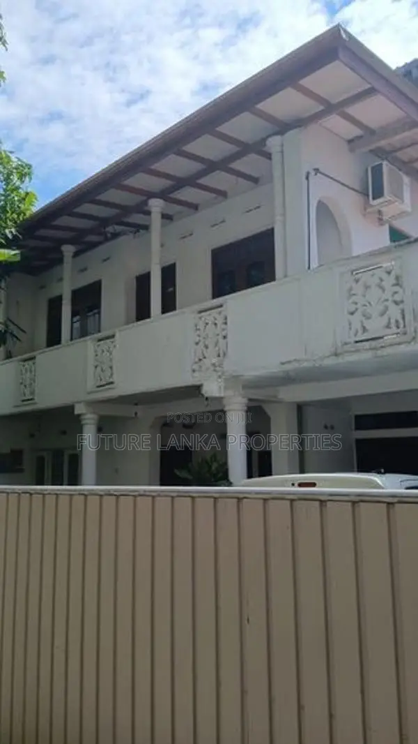 House for Sale in Dehiwala