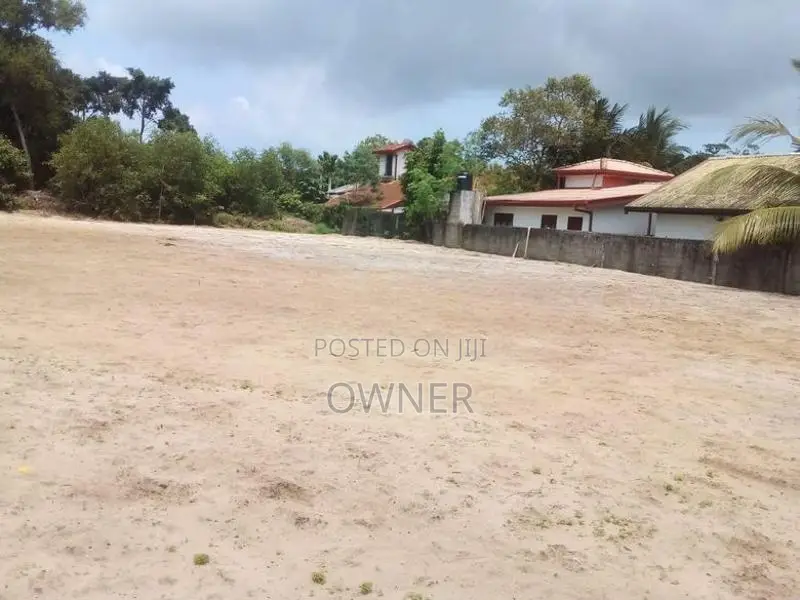 Valuable Commercial Land For Sale in - Ja ela