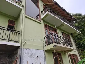 4-Bedroom Two-Storey House for Sale – Gannoruwa, Peradeniya