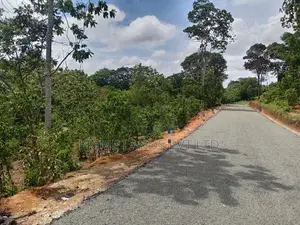අම්බලන්ගොඩ නගරයට ආසන්නව ඉඩම්