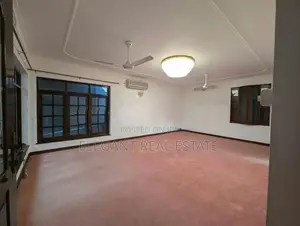 06 Bedroom Semi Furnished 03 Storied House for Rent in Nugegoda (a6507