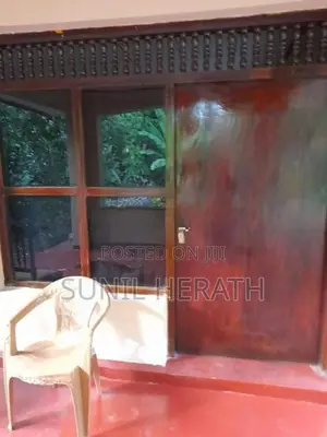 Spacious 3 Bed Room House for Rent in Kandana