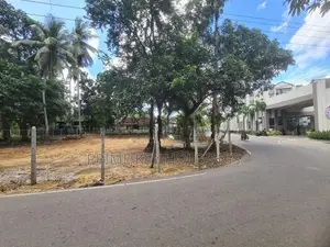 Commercial Property for sale in Rajasinghe Mawatha,Malabe -(LS2000)