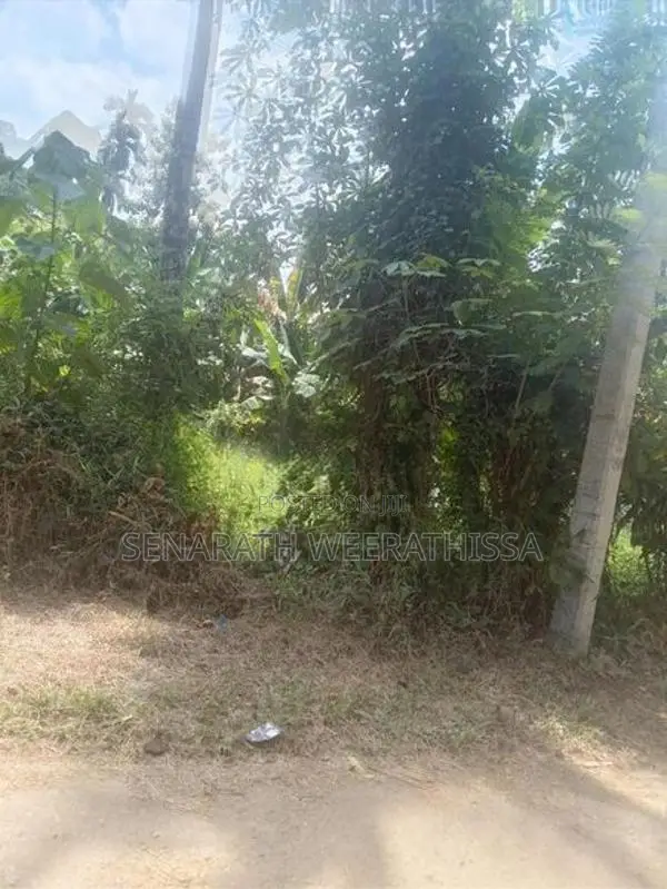 Land for Sale in Rambukkana