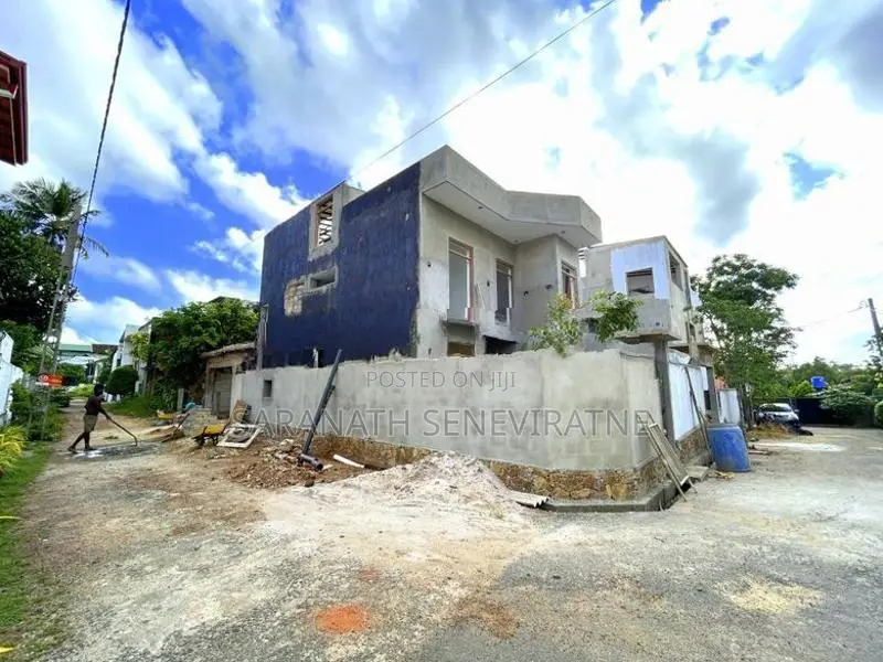 Brand-New Houses For Sale - Ja-Ela The Finance Kandawatta