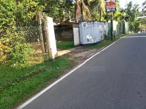 Land for Sale in Wethara,polgasowita
