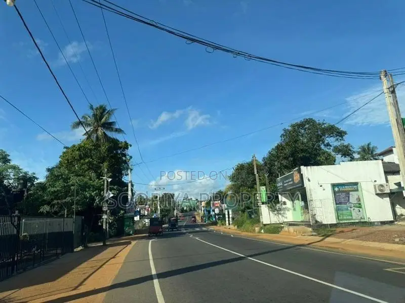 Near Town 80 Perches Land for Rent Piliyandala