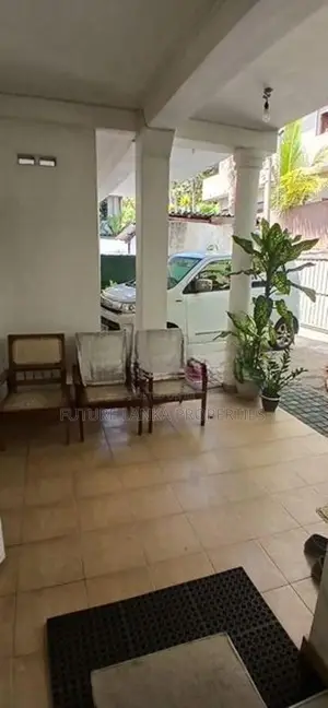 House for Sale in Dehiwala