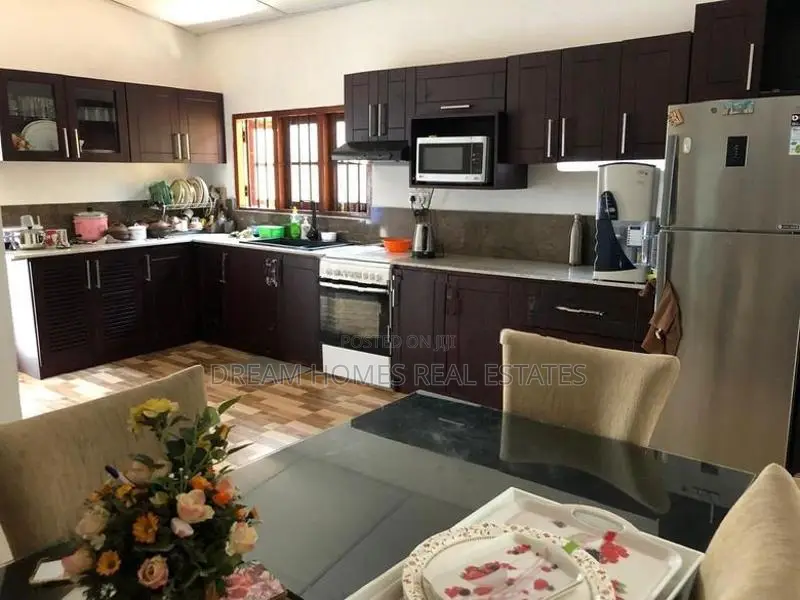 4-Bedroom 2-Storey House for Sale – Mattegoda