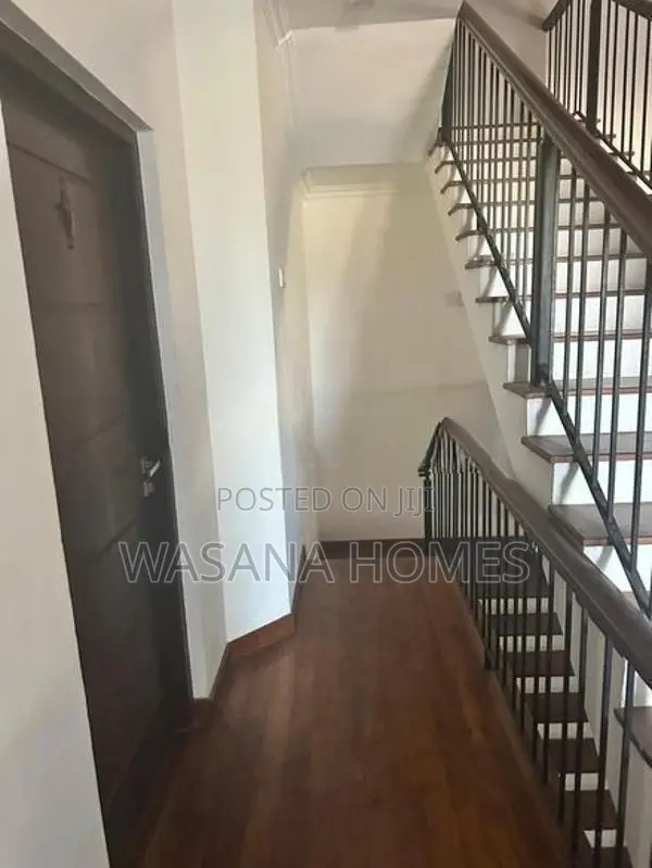 Ideal House for Sale Katubedda