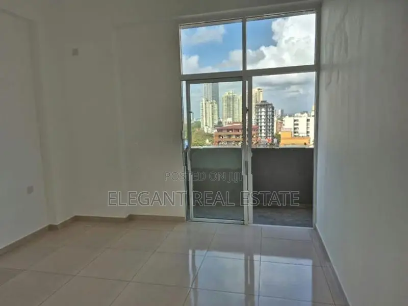 Spring Court - 04 Bedroom Apartment for Sale in Colombo 06 (A6510)