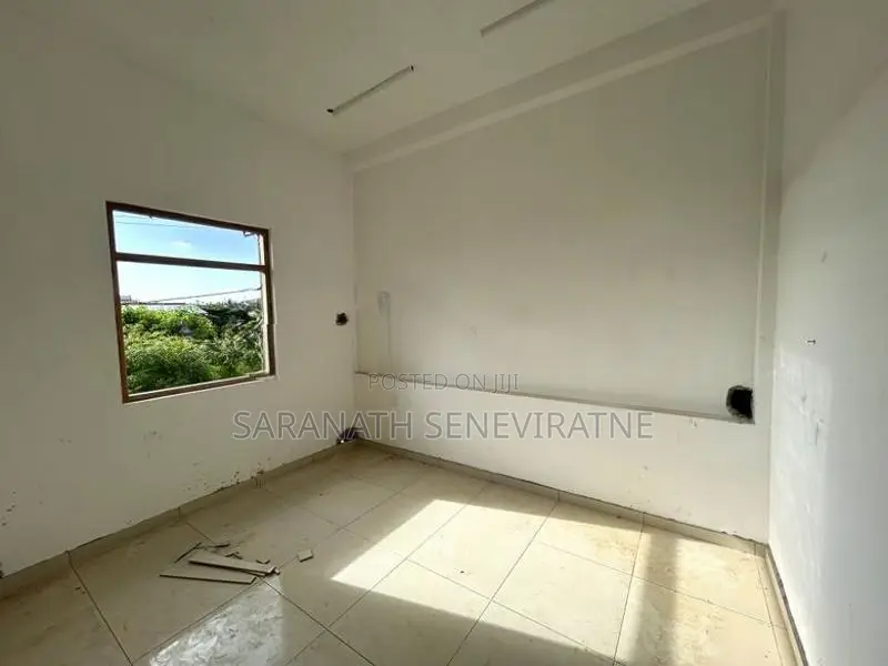 Brand-New Houses For Sale - Ja-Ela The Finance Kandawatta
