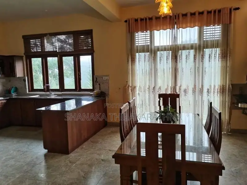 4-Bedroom Two-Storey House for Sale – Gannoruwa, Peradeniya