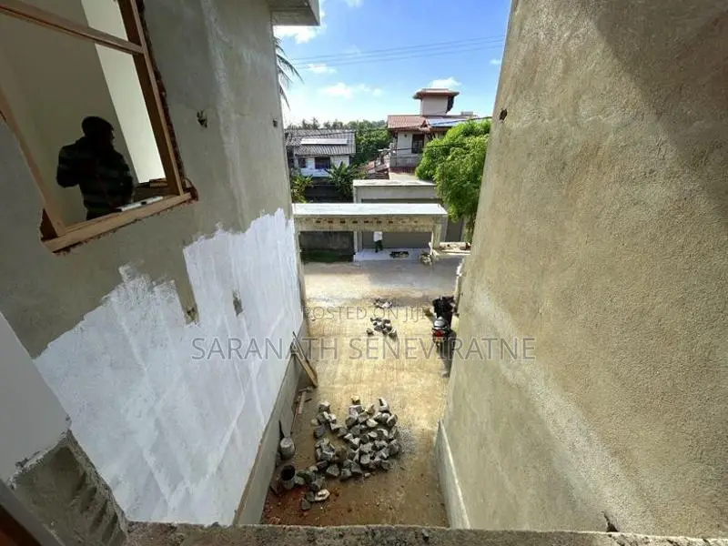 Brand-New Houses For Sale - Ja-Ela The Finance Kandawatta