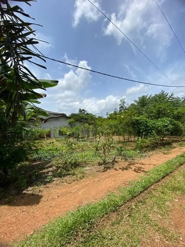 10P Residential Land for Sale in Padukka