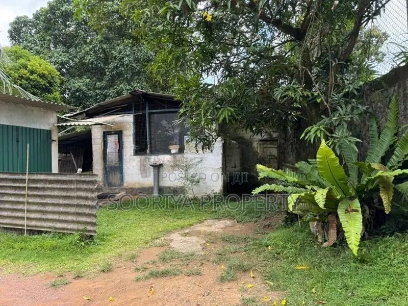 Near Kesbewa Court Land for Sale