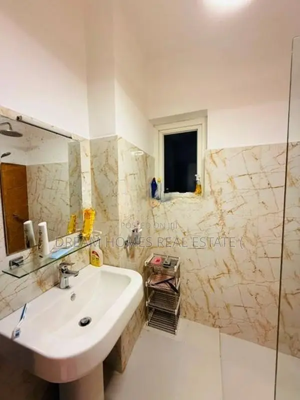 Fully Furnished 3-Bedroom Apartment for Sale – Rajagiriya
