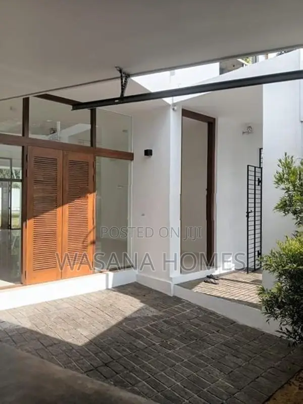 Modern Two Story House for Sale Nawala
