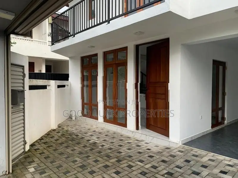Two Storey House for Rent in Nugegoda (sp-55)
