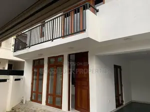 Two Storey House for Rent in Nugegoda (sp-55)