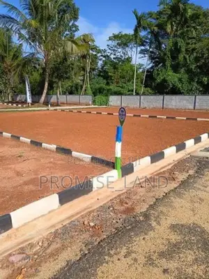 Land Sale in Thapitiya T01