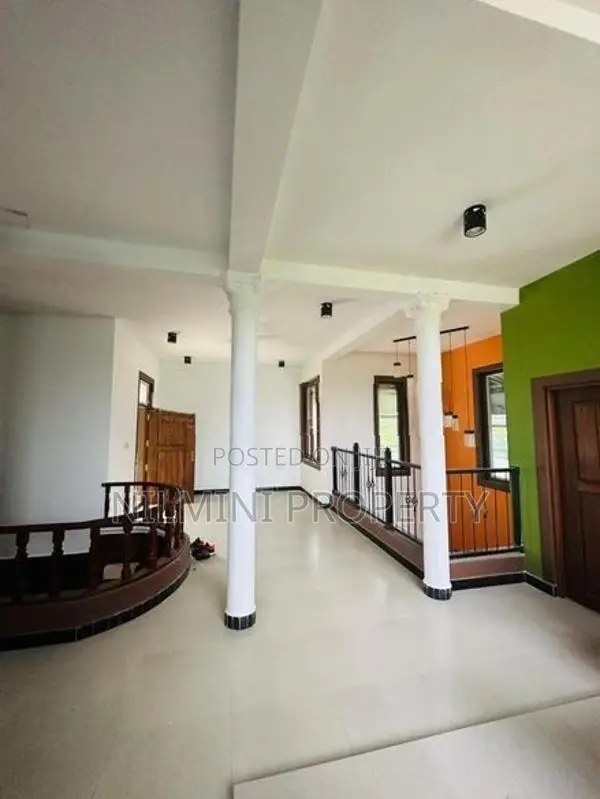 Comasal House for Rent Kaduwela
