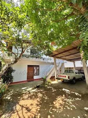 ඉඩමේ වටිනාකමට දෙමහල් නිවසක් නොමිලේ / HL 13251