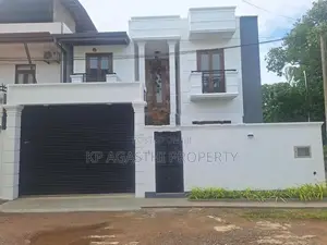 FADDY FILD VEIW SUPER LUXURY HOUSE FOR SALE IN BORALASGAMUWA