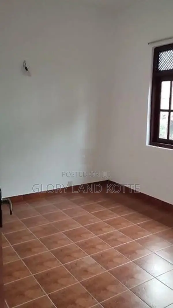 Upstair House for Rent in Pagoda Road
