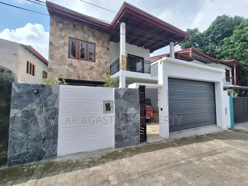 thalawathugoda modern house for sale in
