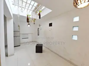 Three Storey House for Rent in Kadawatha , Gampaha Waliweriya Road