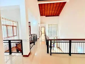 Luxurious Battaramulla Wickramasinghapura House for Sale
