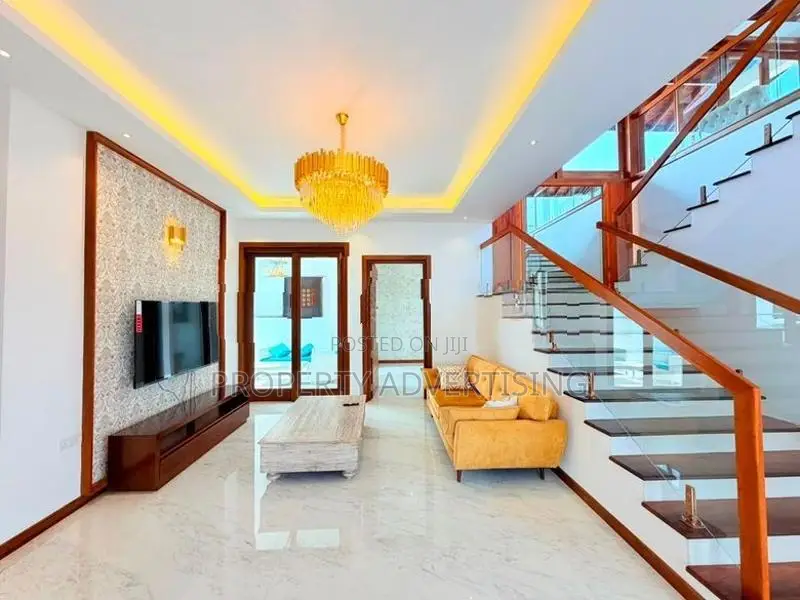 BATTARAMULLA JAYANTHIPURA LUXURY BRAND NEW HOUSE FOR SALE