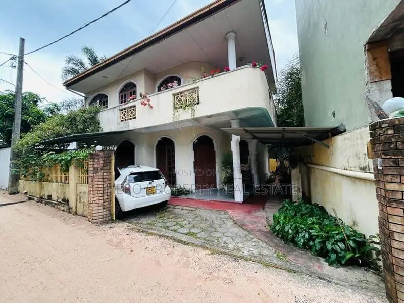 2 Storey House for Sale in Nugegoda