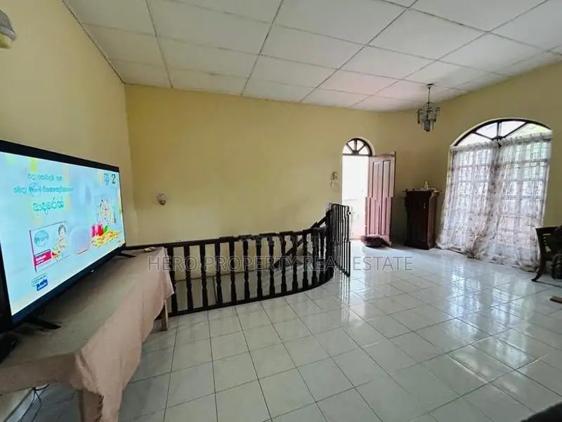2 Storey House for Sale in Nugegoda
