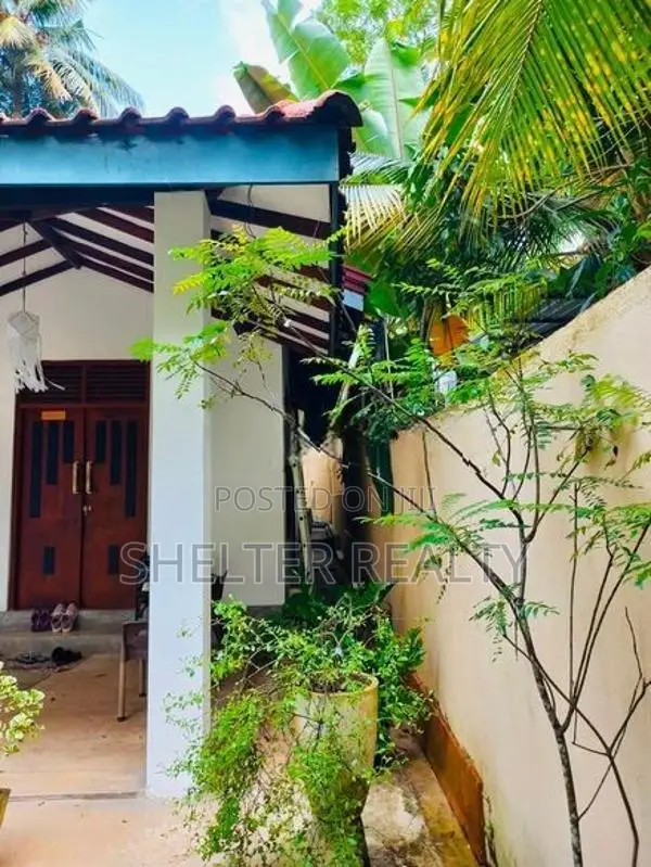 Fully Furnished 3 Bedroom House for rent in Aggona