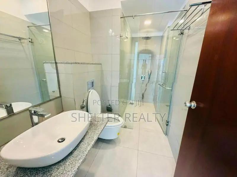 Unfurnished 2 BR apartment for rent in Rajagiriya - Iconic Galaxy