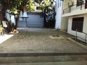 Spacious 9 Bedroom Commercial Property for Rent in Colombo 07 (EM038AM