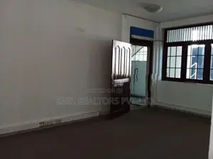 Spacious 9 Bedroom Commercial Property for Rent in Colombo 07 (EM038AM