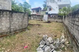 Land For Sale In Mahara Kadawatha (LA-GAMMA-61)