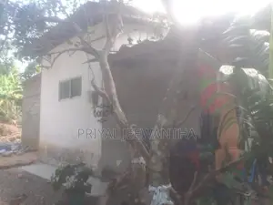 House With Land For Sale In Monaragala