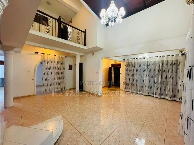 Twostory House for Rent Pannipitiya