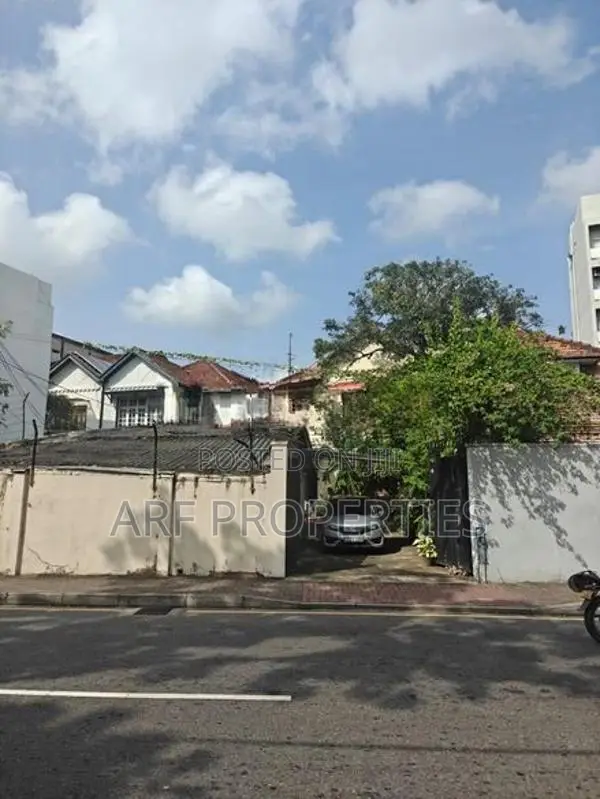 Prime House for Sale at Colombo 8