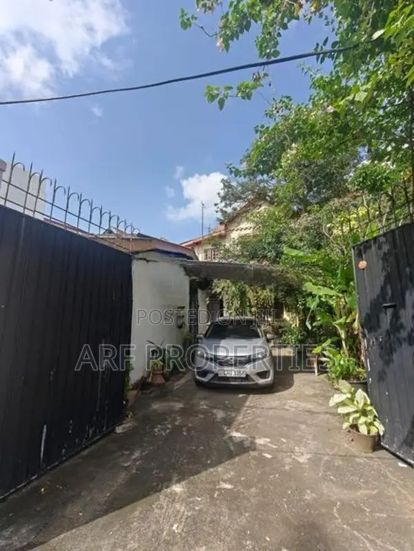 Prime House for Sale at Colombo 8