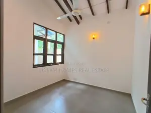 Modern 3 Bedroom House – Kahathuduwa, Piliyandala