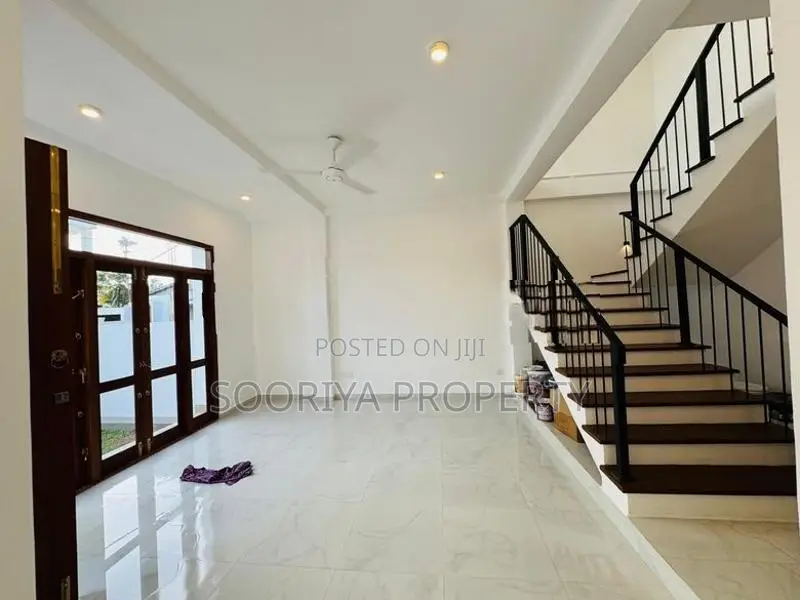 Brand New 2 Story Luxury House for Sale - Piliyandala