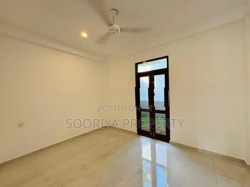 Brand New 2 Story Luxury House for Sale - Piliyandala
