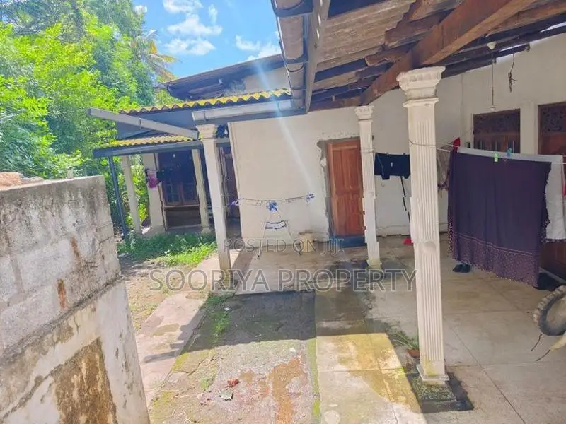 Boarding House for Sale in Kaduwela Road, Biyagama, Siyambalape