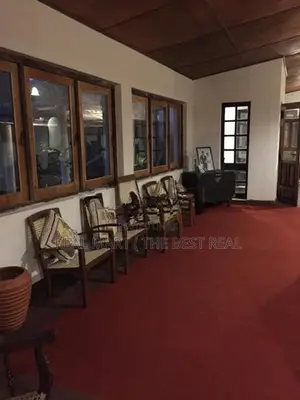 KANDY : 10-BR (48P) 5-STOREY BUILDING FOR SALE